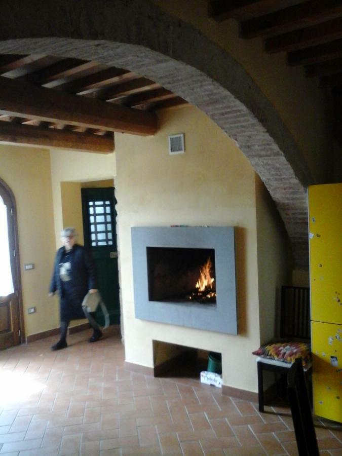 Ferienwohnung Casa Agostini Lari Exterior foto