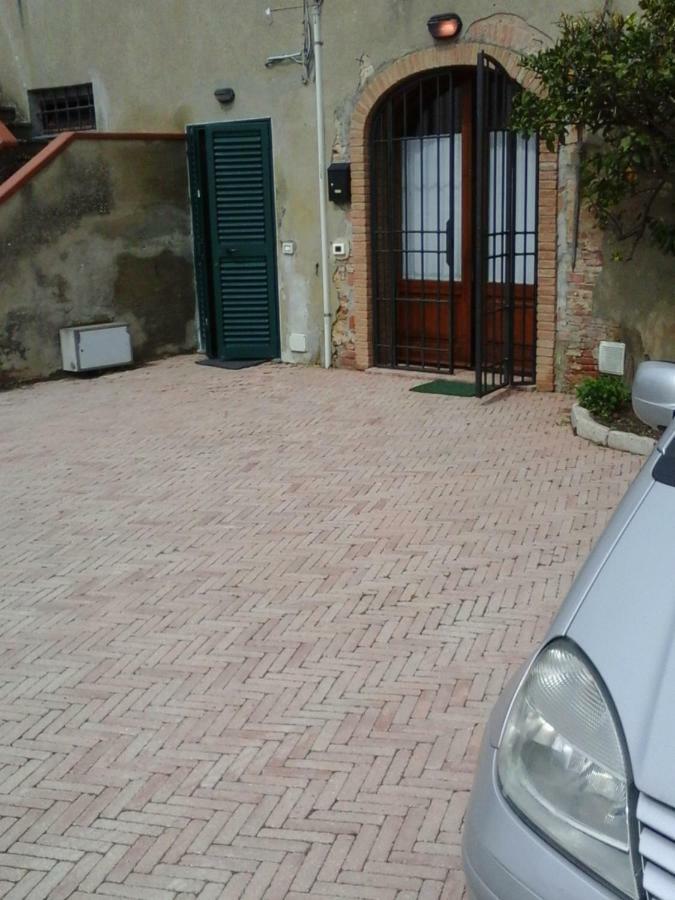 Ferienwohnung Casa Agostini Lari Exterior foto